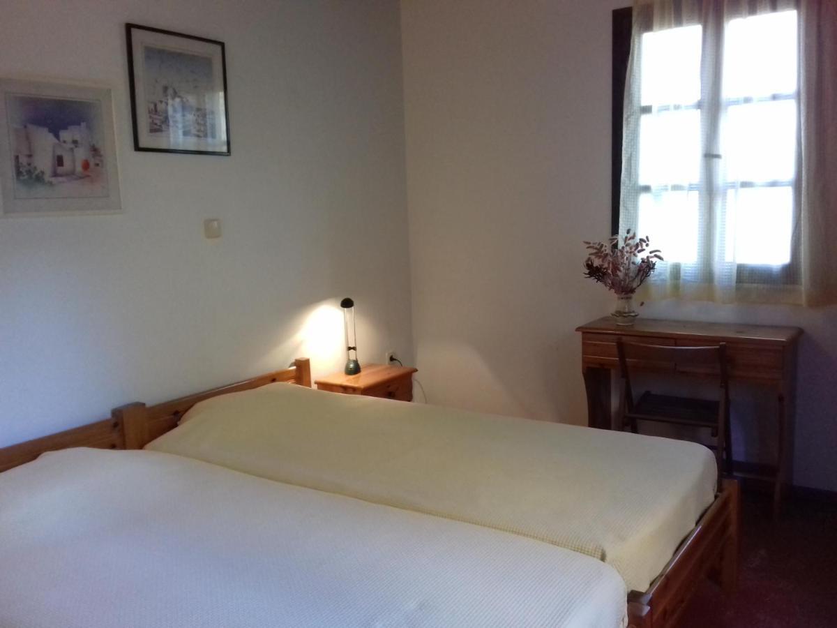 Ikarian Centre - Accommodation & Mountain Hiking Evdhilos Bagian luar foto